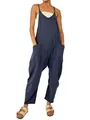 Detailansicht eines dunkelblauen, ärmellosen V-Ausschnitt-Overalls mit großen Seitentaschen. - S / Jumpsuits / Marineblau