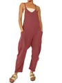 Stilvoller dunkelroter V-Ausschnitt Jumpsuit für Damen mit praktischen Taschen und Trägern. - S / Oberteil Und Unterteil / Ziegelrot