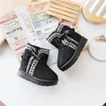Warme schwarze Kinder-Schneestiefel mit Knebelverschluss und weißem Besatz für den Winter. - 130mm / Schwarz