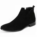 Stivaletti Chelsea da uomo in pelle scamosciata nera con punta squadrata per stile casual. - 40 / Microfibra Nera