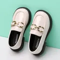 Elegante cremefarbene Lackleder-Loafer für Kinder mit goldfarbenem Schnallendetail - 21 / Weiß