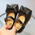 Elegant black girls' square-toe princess leather flats featuring a stylish decorative bow - Black