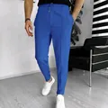 Blauwe casual herenbroek met wafeltextuur, trekkoord in de taille en rechte pasvorm - Saffierblauw