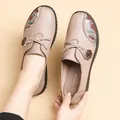 Soft-soled leather loafers for women with floral pattern and non-slip sole - 38 / Dusty Pink