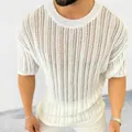 T-shirt en maille ajourée pour hommes, coupe ajustée blanche, style été chic décontracté - Blanc