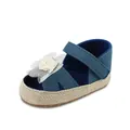 Blauer Baby-Prinzessinnen-Lauflernschuh aus Canvas mit weißer Netzblume und weicher Sohle - Blau