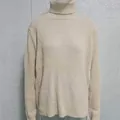Pull à col roulé côtelé pour hommes coupe ajustée crème, haut en tricot de base - Blanc Cassé