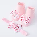 Set de calcetines y diadema rosa para recién nacido con lazos de lunares rojos. - Talla S 0-6M / Conjuntos / Calcetines Rosas con Lunares Rosas