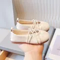 Ballerine in morbida pelle bianco crema per bambine con cinturini incrociati - Taglia 25 Lunghezza Interna 15,0 cm / Bianco avorio