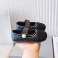 Zapatos Mary Jane negros de princesa para niña con detalle de perla y gamuza - Negro