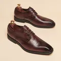 Elegant classic dark brown leather Brogue Derby shoes for men with a sophisticated square toe - 39 / Dark Brown