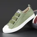 Zapatos de lona verde transpirable para hombre con bandas elásticas y punta blanca - 38 / Verde Hierba