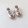 Bequeme weiße Kinder-Stoffschuhe mit süßem Bärenmuster und flexibler Gummisohle - 13.0 (Innenlänge 13cm) / Flacher Schnitt Umarmungsbär
