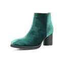 Elegant men's emerald green velvet Chelsea boots with chunky heel and round toe design - 40 / Green