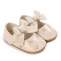 Scarpine da neonata beige con fiocchi di velluto e ricami a cuore dorati per primi passi - Bianco avorio
