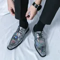 Herren-Schnürschuhe mit irisierendem Wabenmuster im britischen Retro-Stil für Mode - 38 / Holografischer Wabenstil (WJ5529) / Grau