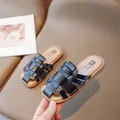 Stijlvolle zwarte geweven sandalen met gesloten neus voor meisjes, zomerpantoffels. - Zwart