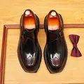 Elegante heren monkstrap schoenen in glanzend bruin leer met dikke zool en gesp. - Bruin