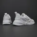 Vue arrière détaillée des baskets chunky en cuir blanc avec coutures matelassées et logo - 40 / Style Plateforme Ondulée(80172) / Blanc