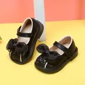 Elegant black girls' princess shoes featuring a large mesh bow and sparkling sequins - Internal Length 11.5cm / Sequined Bowknot Walking Shoes (9MBX806) / Black