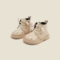 Elegant beige toddler boots with delicate floral embroidery and side zipper closure - Size 15 / Inner 12.0cm / Beige