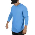 Nahaufnahme eines hellblauen Herren-Langarmshirts mit modernem abgerundetem Saum - Hellblau