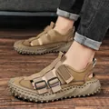 Ademende heren sandaal van echt leer met gesloten neus in de kleur kaki bruin. - 38 / Gesloten Sandalen / Bruin