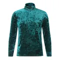 Primer plano de la textura de una camiseta de cuello alto de terciopelo verde para hombre - Verde