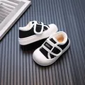 Warme schwarze Kinder-Canvas-Schuhe mit Fleece-Futter, weißen Gummisohlen und Klettverschluss - 21 / Schwarz (Fleece-Gefüttert)