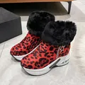 Winter-Schneestiefel mit Leopardenmuster, schwarzem Pelzbesatz und Plateau-Luftpolster - 38 / Leopardenmuster mit Stern