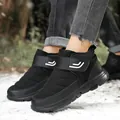 Stivaletti invernali neri caldi e antiscivolo con design trapuntato e velcro - 35 / Nero