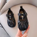 Scarpe da principessa Mary Jane nere per bambina con design in pelle pieghettata e cinturino. - Nero