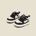 Zapatos de andar para bebés clásicos estilo panda blanco y negro con cierre velcro - Talla 16 (Longitud interior 12.5cm) / Negro Estilo A