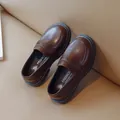 Klassieke donkerbruine leren loafers voor jongens in Britse stijl met platte rubberen zool - Maat 30 / Bruin