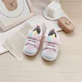 Detailansicht pinkfarbene Baby-Lauflernschuhe mit Einhorn-Design und weicher Sohle - Größe 12.5 (Länge ca. 12.5cm) / Einhorn
