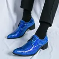 Men's blue metallic paisley embossed pointed toe shoes with chunky heel for height - Blue