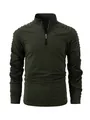 Primer plano de camiseta de manga larga verde oliva con detalles plisados en hombros. - Verde Militar
