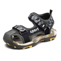 Boys' lightweight camouflage beach sandals with protective closed-toe design - Size 28 / Inner Length 17.8cm / Army Green