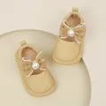 Toddler girl princess walking shoes in beige with quilted design and pearl bow decoration - Inner Length 12.0cm / Khaki (42MBX6035)