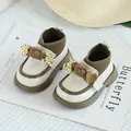 Chaussures de marche pour bébé fille de style coréen crème et marron avec semelles souples - Longueur Intérieure 12.0cm / Style Nœud Patchwork Tricoté (42MBX3380) / Beige