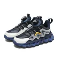 Scarpe da corsa in mesh blu navy per bambini con fibbia rotante e accenti bianchi - Blu scuro