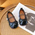 Black patent leather girls' shoes with delicate bow and elastic strap details - Size 31 Insole 18.0cm / Black