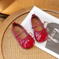 Classic red patent leather girls' Mary Jane flats with delicate bow and soft sole - Size 31 Insole 18.0cm / Burgundy