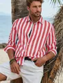 Detailopname van een rood en wit gestreept casual herenoverhemd met lange mouwen - S / Tops / Watermeloen Rood
