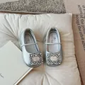 Franse stijl zilveren ballerina's voor meisjes met fonkelende strass-gesp decoratie - Zilver