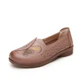 Comfortable brown leather loafers for women with butterfly embroidery and cut-out patterns - 36 / Dusty Pink