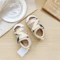 Bequeme beige Mesh-Lauflernsandale für Babys mit weicher Sohle und Klettverschluss - Größe 13.0 (ca. 13.5cm) / Beige