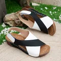 Stylish women's platform Roman sandals with black and white cross straps for summer - 38 / Black