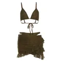 Ensemble 3 pièces en dentelle vert olive avec mini-jupe à volants et haut de bikini. - Vert