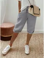 Pantalon court en lin gris pour femme avec cordon de serrage et poches latérales, style décontracté - S / Bas / Gris clair